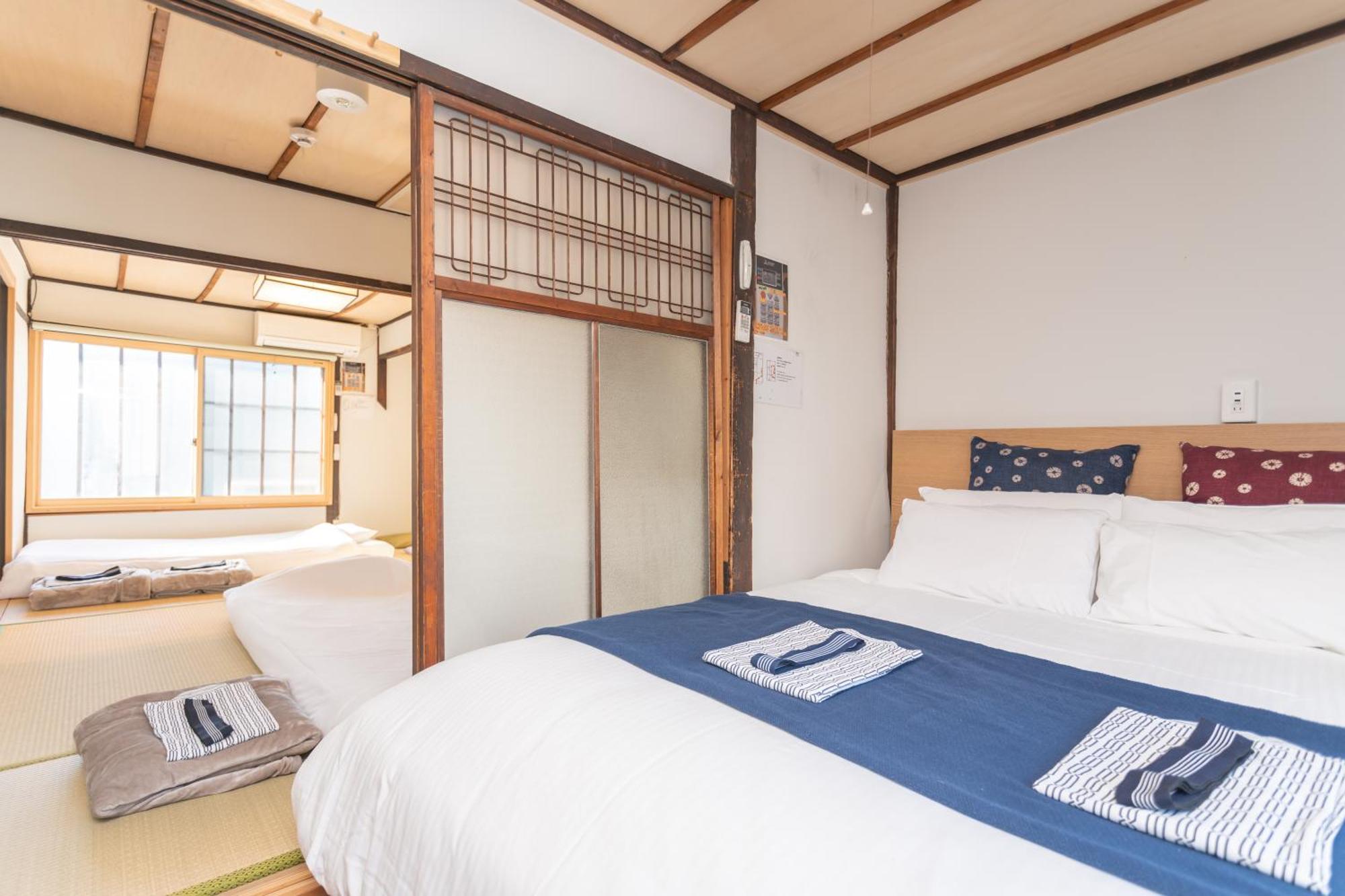 Guesthouse Oneworld Shijo四条京町屋 Киото Екстериор снимка