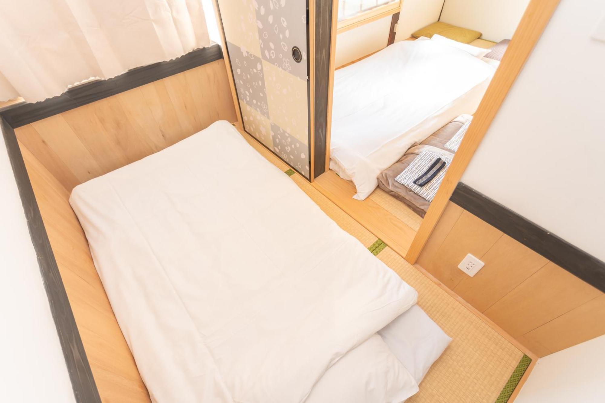 Guesthouse Oneworld Shijo四条京町屋 Киото Екстериор снимка