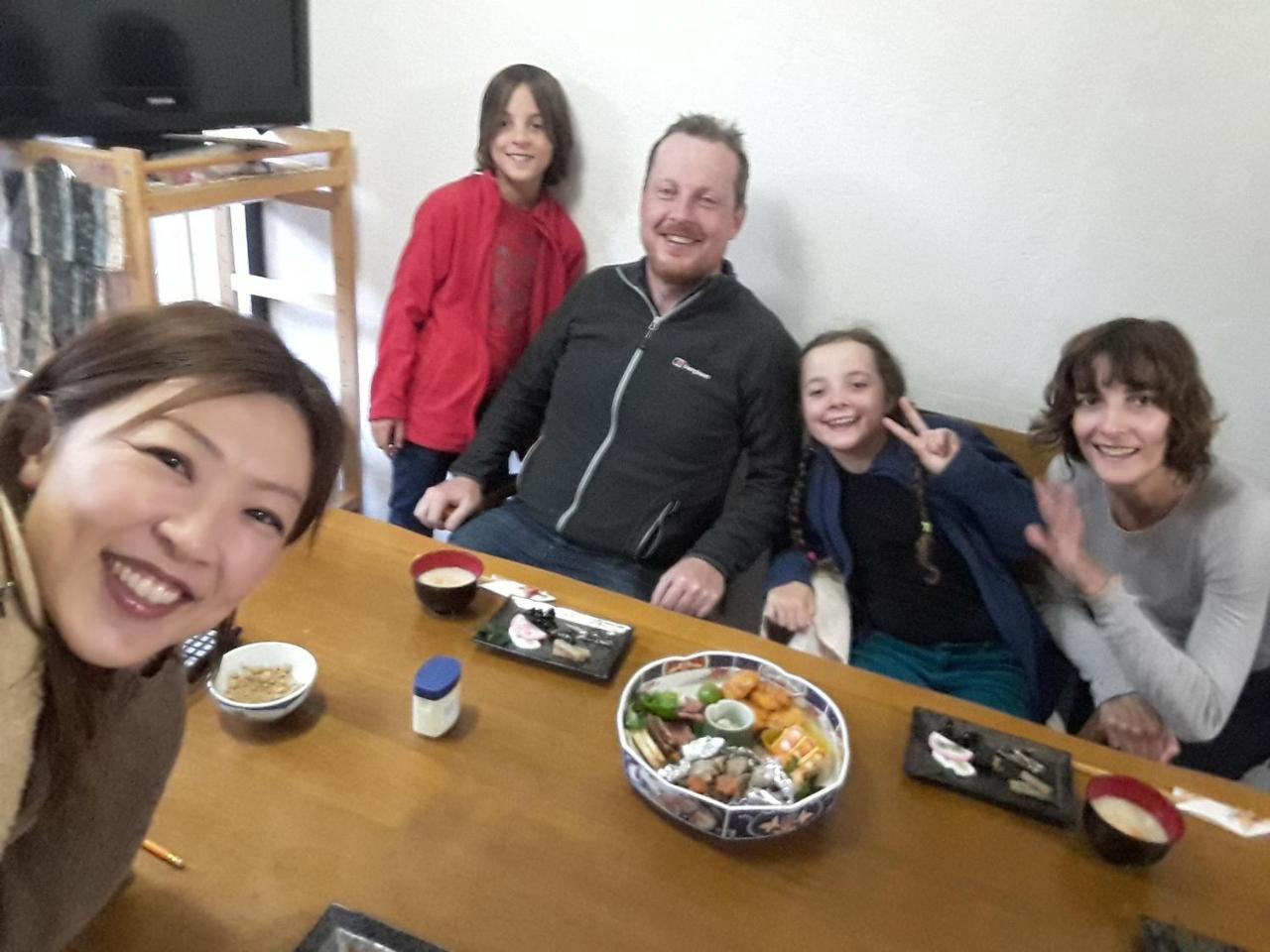 Guesthouse Oneworld Shijo四条京町屋 Киото Екстериор снимка